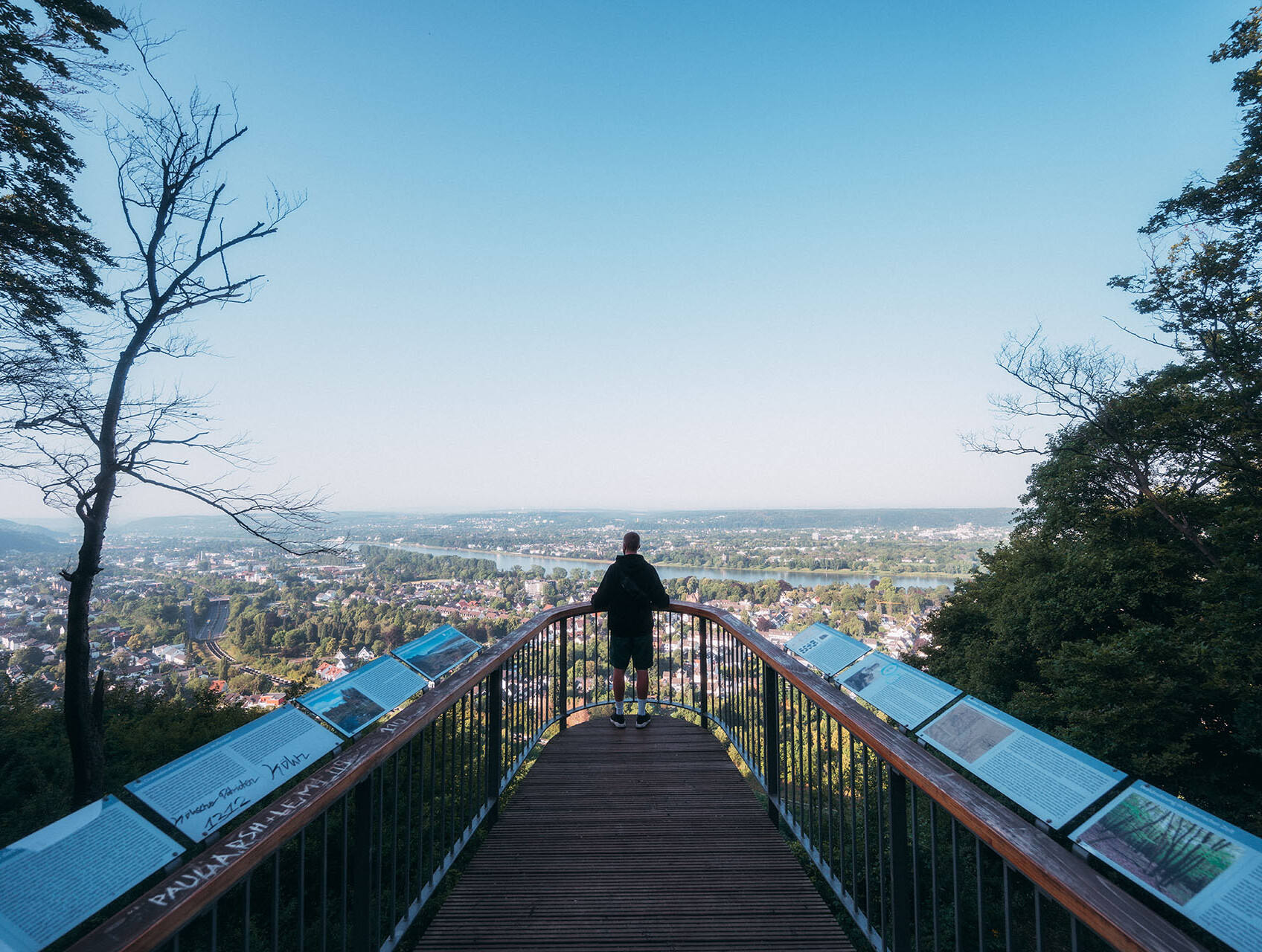 Blick über Bonn und den Rhein von der Aussichtsplattform Skywalk. © Tourismus NRW e.V./Johannes Höhn