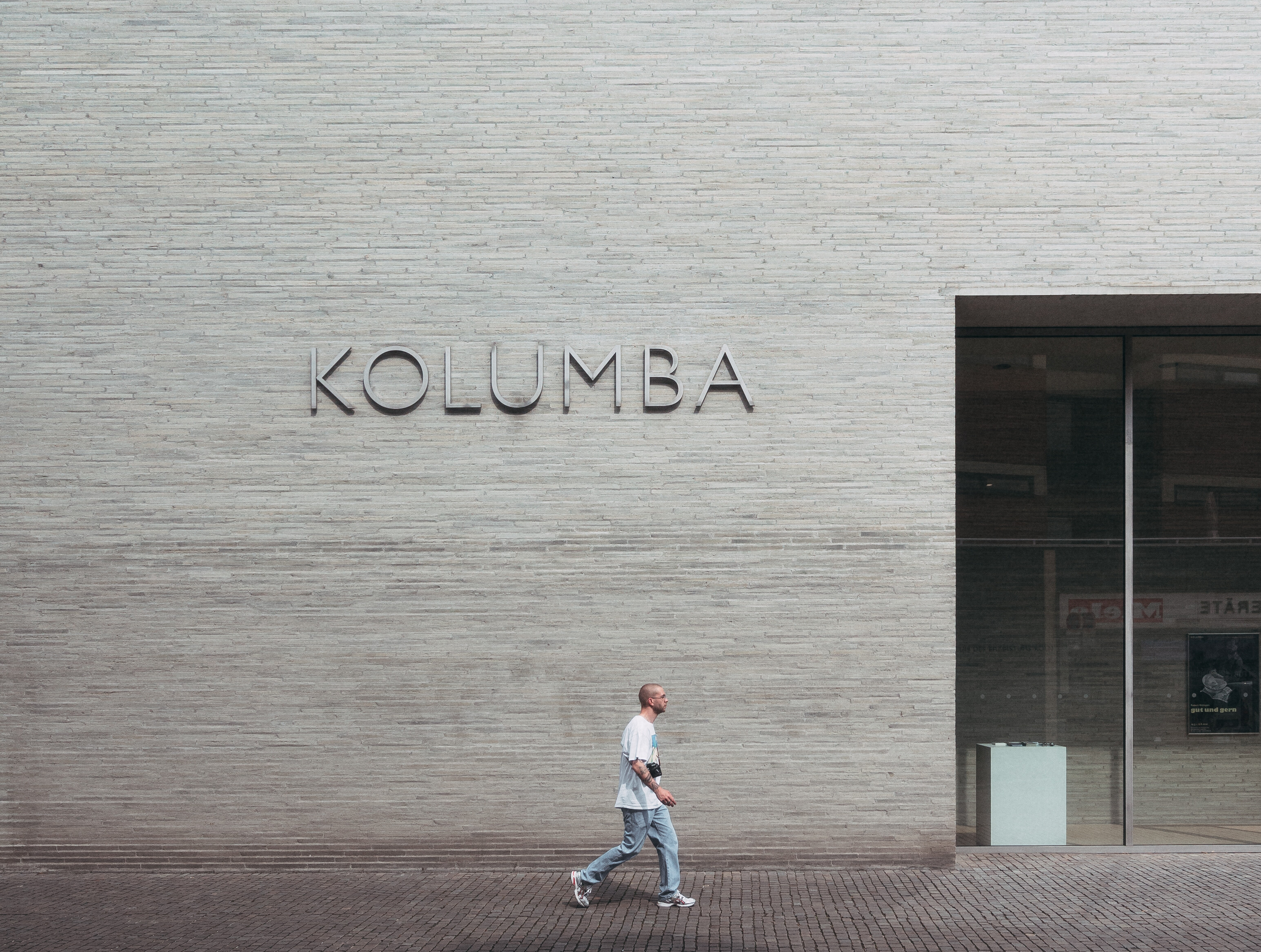 Teil der Fassade am Eingangsbereich des Museums Kolumba in Köln