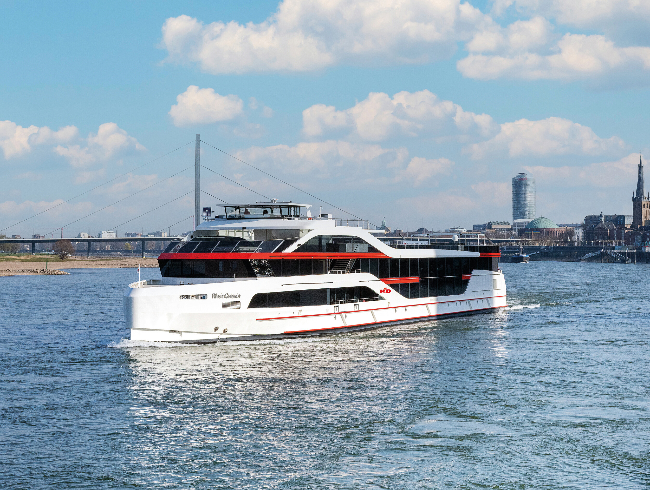 MS RheinGalaxie der KD Deutsche Rheinschiffahrt © Köln-Düsseldorfer Deutsche Rheinschiffahrt MS RheinGalaxie der KD Deutsche Rheinschiffahrt fährt auf dem Rhein