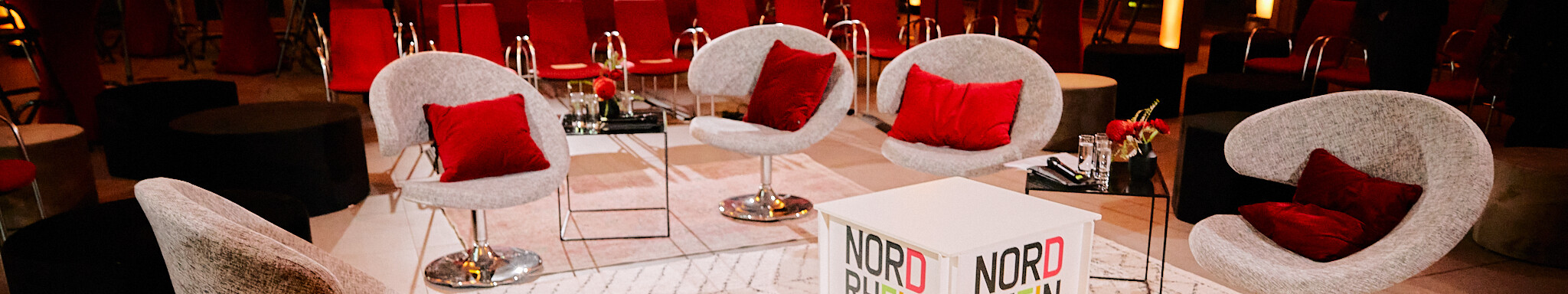 Setting Town Hall talk