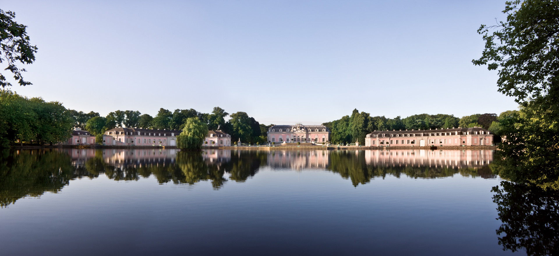 Schloss Benrath bei Düsseldorf 